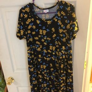 LuLaRoe Carly size small